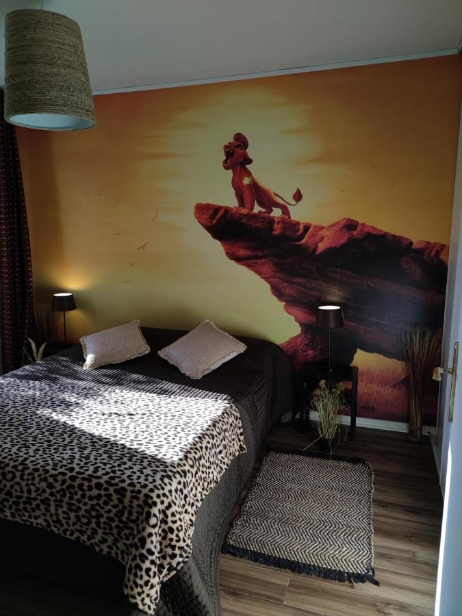 מונטבראן Lodge Du Petit Lion Proche Disneyland Paris מראה חיצוני תמונה